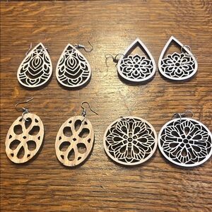 Elegant Wooden and Metal Earrings Set